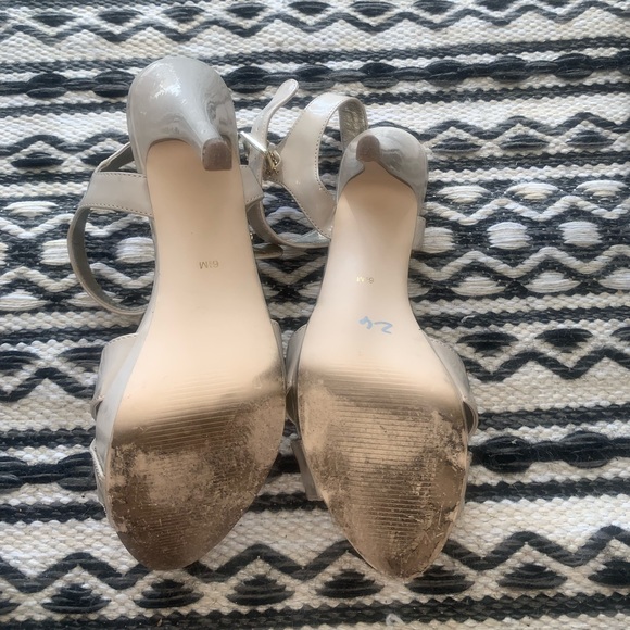 G By Guess Nude Stiletto Platform Heels Size 6 1/2M - Picture 6 of 11